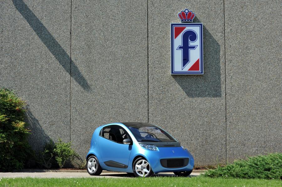  Pininfarina Nido EV 2010 года  (фото 8 из 16)